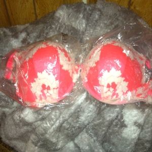 Victoria secret bar